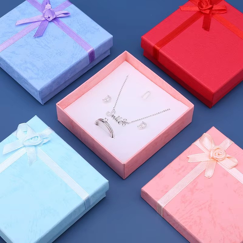 Perfume X - 9 x 9 x 2.8cm 종이